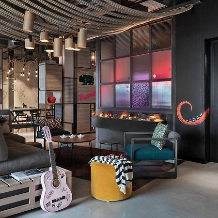 Moxy Bremen Hotel Exterior photo